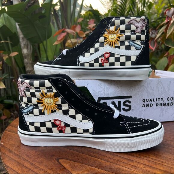 Vans Skateistan Sk8-Hi checkerboard NEW Men’s 11 - Picture 1 of 9